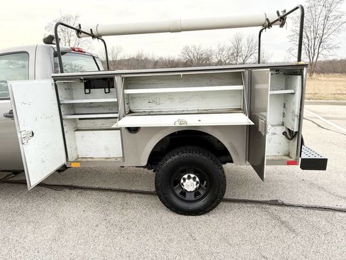 Used 2008 Chevrolet Silverado 3500 W/T image 14