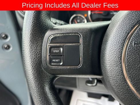 Used 2014 Jeep Wrangler Sport AWD/4WD image 6