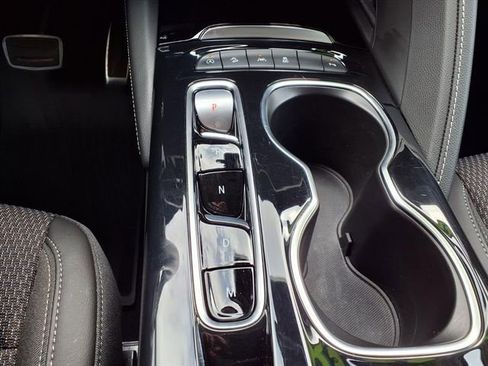 Used 2023 Buick Envision Preferred w/ Sport Touring Package image 16