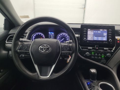 Used 2021 Toyota Camry LE image 22