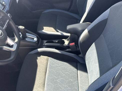 New 2025 Nissan Versa SV image 17