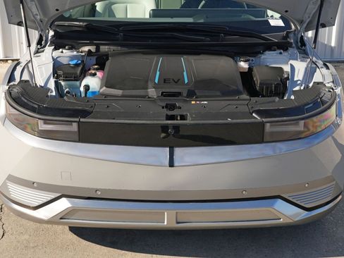 Used 2023 Hyundai Ioniq 5 Limited image 7