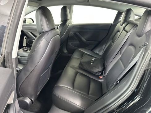 Used 2018 Tesla Model 3 Long Range image 29