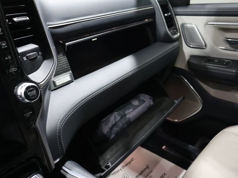 Used 2022 RAM 1500 Limited image 31