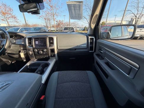 Used 2018 RAM 1500 Big Horn image 21