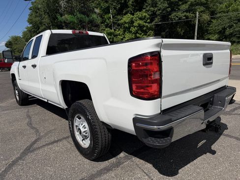 Used 2016 Chevrolet Silverado 2500 W/T w/ WT Convenience Package AWD/4WD image 6