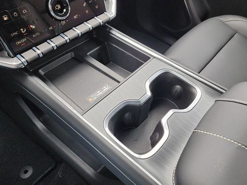 New 2026 GMC Acadia Elevation w/ Black Edition image 31