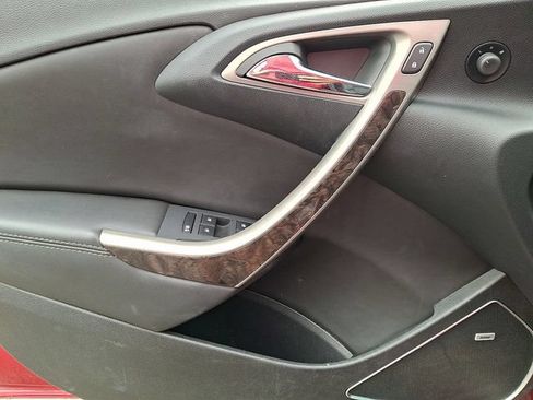 Used 2014 Buick Verano Premium FWD image 13