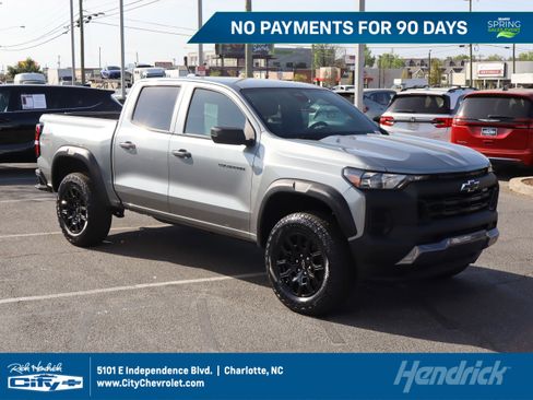 Used 2024 Chevrolet Colorado Trail Boss w/ Advanced Trailering Package image 1