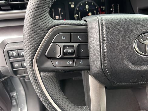 New 2026 Toyota Tacoma SR5 AWD/4WD image 22