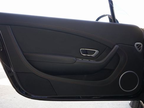 Used 2013 Bentley Continental GT image 19