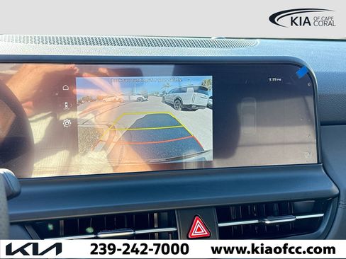New 2026 Kia Seltos SX AWD/4WD image 33