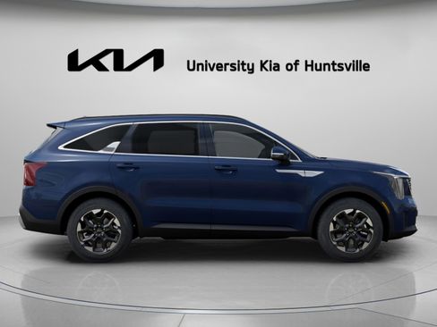 New 2026 Kia Sorento S image 9