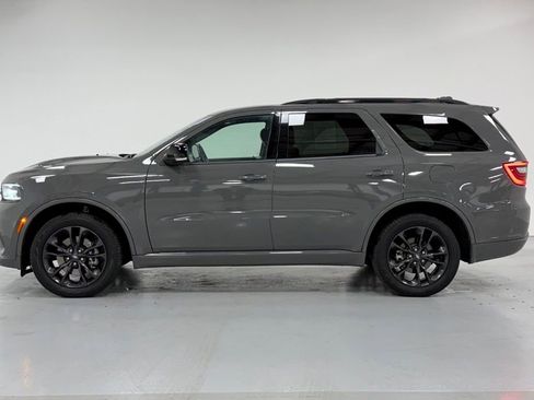 Used 2022 Dodge Durango GT image 2