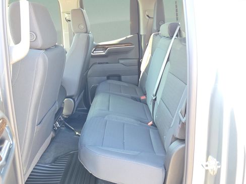 New 2026 GMC Sierra 1500 SLE w/ Preferred Package image 24