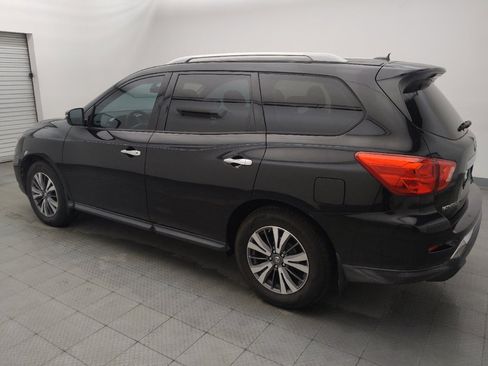 Used 2017 Nissan Pathfinder S FWD image 3