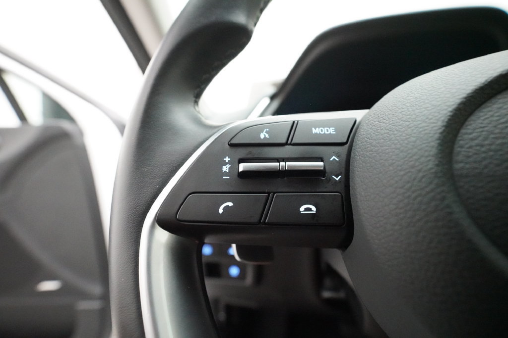 Used 2023 Hyundai Sonata SEL FWD image 17