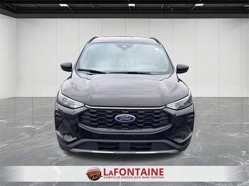 Used 2025 Ford Escape ST-Line image 8