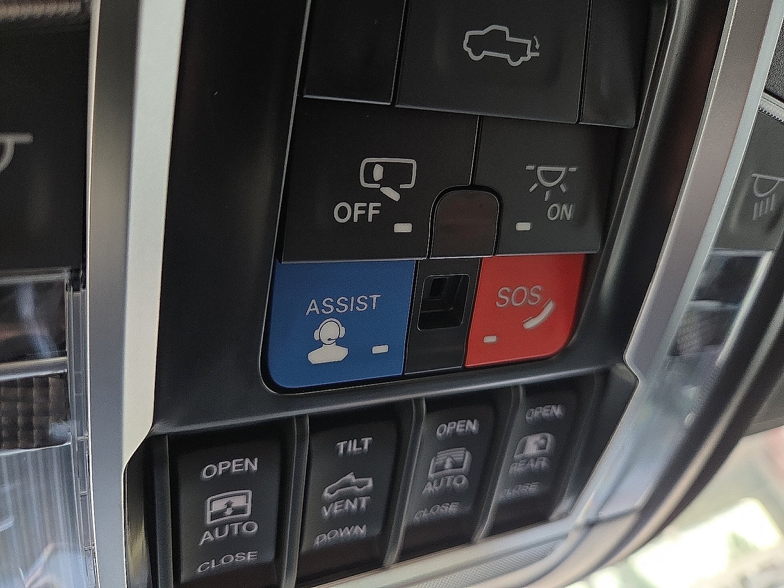 Used 2024 RAM 1500 TRX w/ TRX Level 2 Equipment Group AWD/4WD image 22