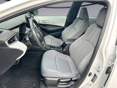 Used 2024 Toyota Corolla SE FWD image 11