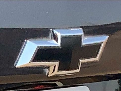Used 2022 Chevrolet Equinox RS w/ RS Leather Package FWD image 31