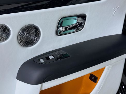 Used 2022 Rolls-Royce Ghost w/ Ghost Package image 34