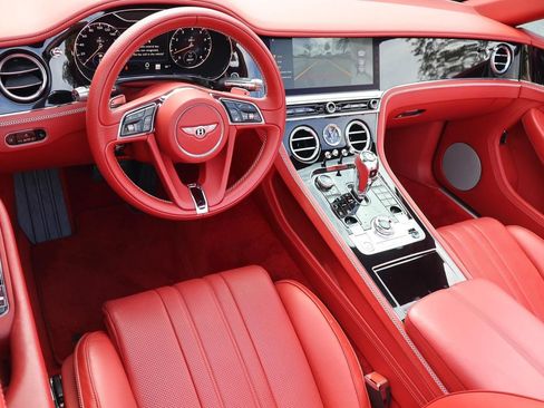 Used 2020 Bentley Continental GT AWD/4WD image 28