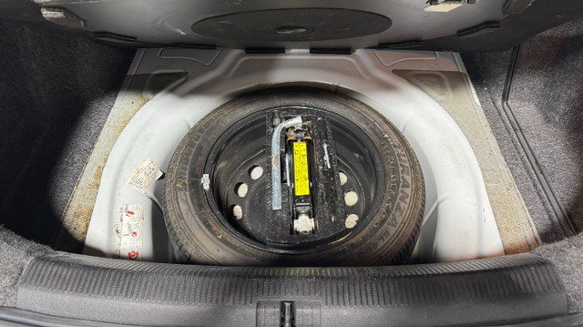 Used 2010 Volkswagen Jetta TDI Cup FWD image 17