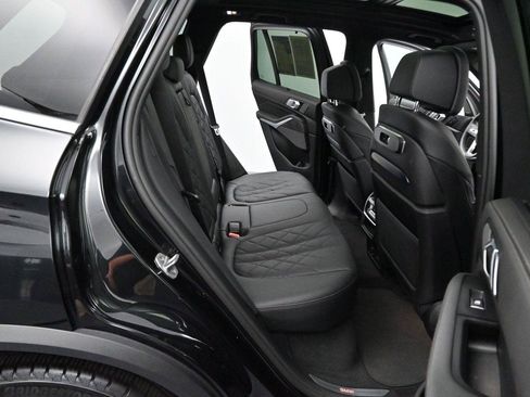 Used 2024 BMW X5 xDrive40i AWD/4WD image 36