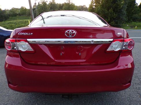 Used 2013 Toyota Corolla LE FWD image 7