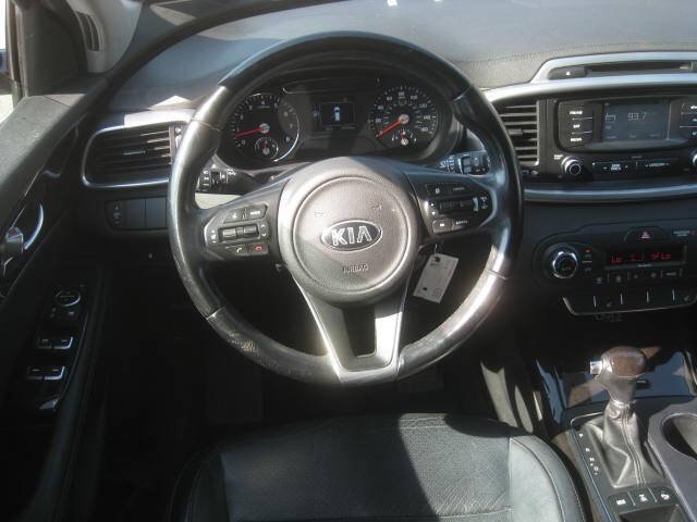 Used 2016 Kia Sorento EX AWD/4WD image 12