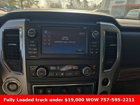 Used 2017 Nissan Titan SL w/ Off-Road Package image 16