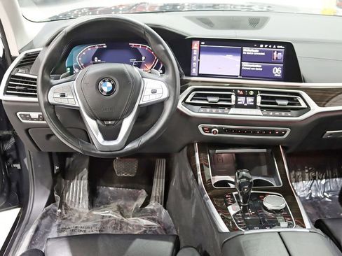 Used 2020 BMW X7 xDrive40i w/ Premium Package image 14