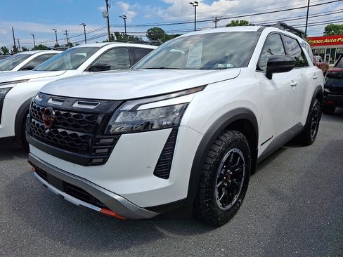 New 2026 Nissan Pathfinder Rock Creek AWD/4WD image 3