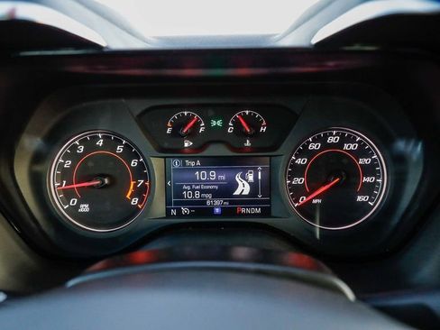 Used 2023 Chevrolet Camaro LT image 27