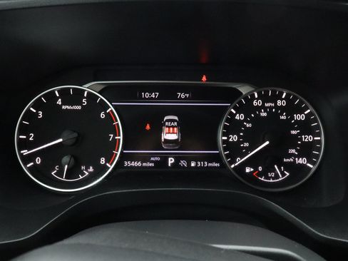 Used 2025 Nissan Rogue SV AWD/4WD image 25
