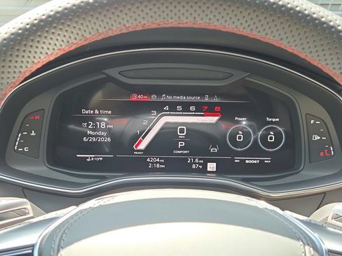 Used 2025 Audi RS 6 performance AWD/4WD image 10