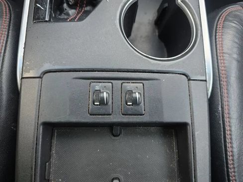 Used 2015 Toyota Camry XSE FWD image 32