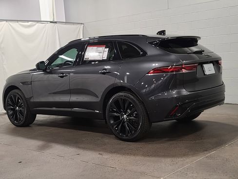 New 2026 Jaguar F-PACE R-Dynamic S image 12