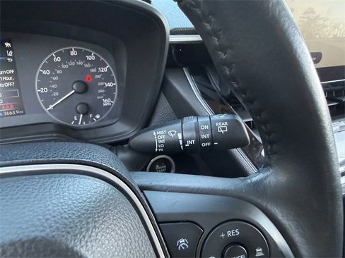 Certified 2023 Toyota Corolla Cross LE image 51