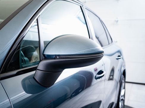 Used 2019 Porsche Cayenne image 16