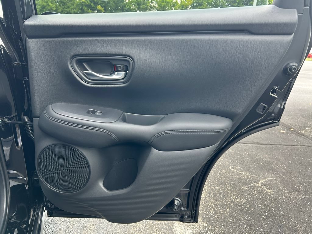 Used 2027 Honda HR-V LX image 18