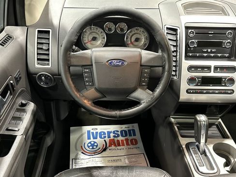 Used 2008 Ford Edge SEL image 24