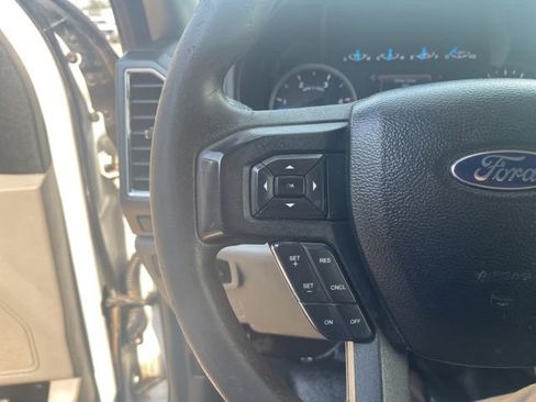 Used 2017 Ford F550 XLT image 28