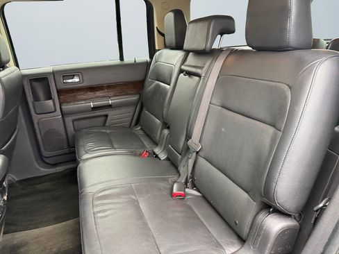 Used 2018 Ford Flex Limited image 13