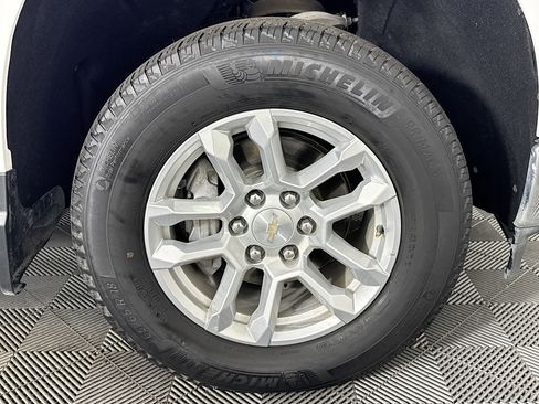 Used 2022 Chevrolet Silverado 1500 LT image 30