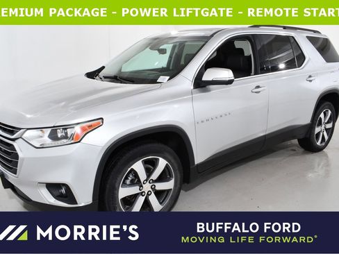 Used 2021 Chevrolet Traverse LT w/ LT Premium Package image 1