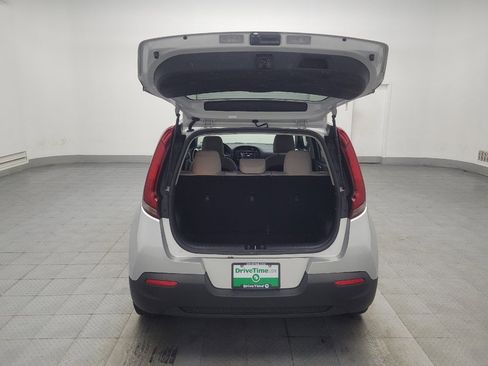 Used 2020 Kia Soul LX image 29