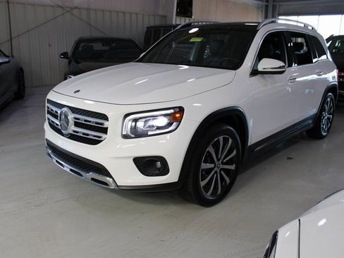 Used 2020 Mercedes-Benz GLB 250 image 41