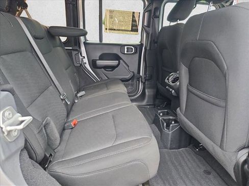 Used 2020 Jeep Wrangler Unlimited Sport S AWD/4WD image 18
